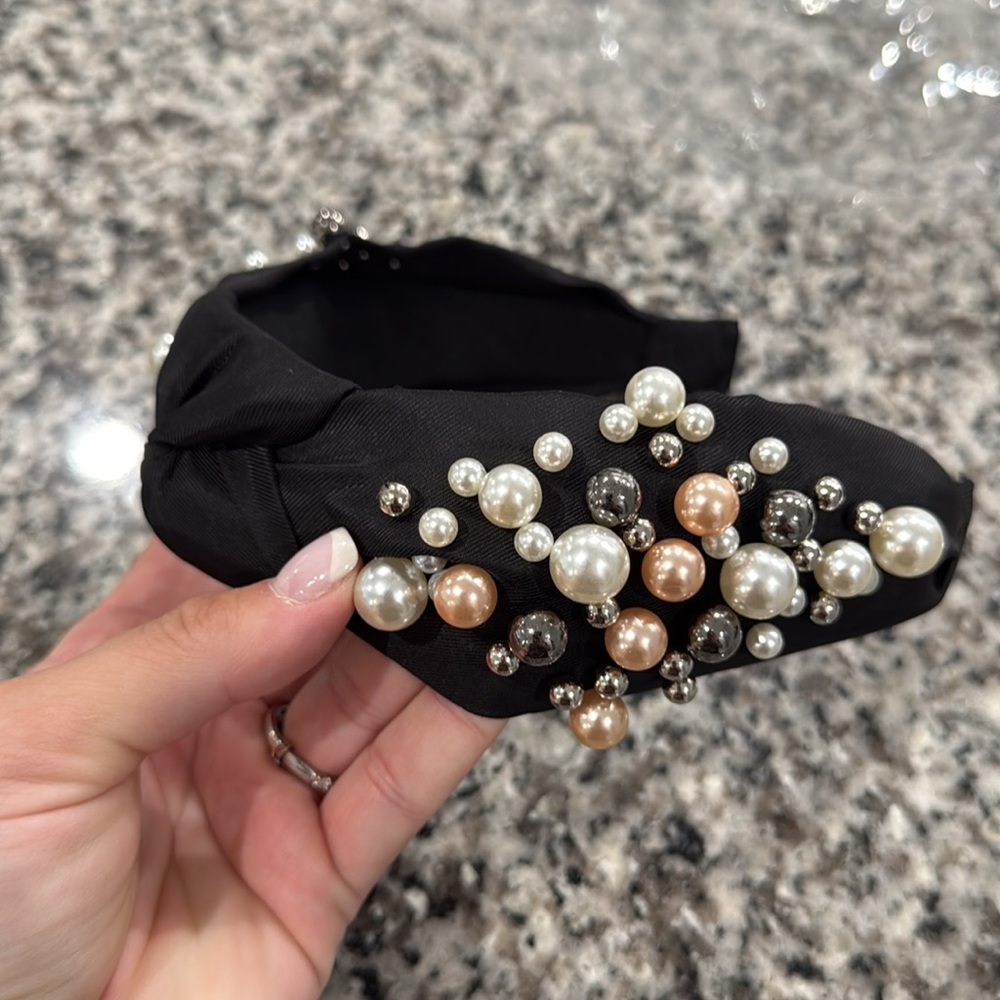 Black headband brand new